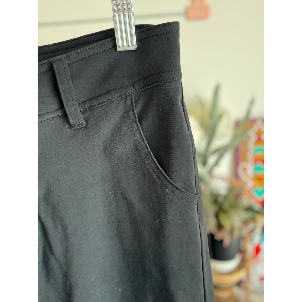 Prana Mid-Rise Flat Front Straight Leg Convertible Capri Pants Black Women's 4 - Picture 7 of 13